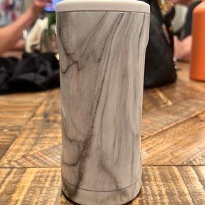 Never been used marble brúmate